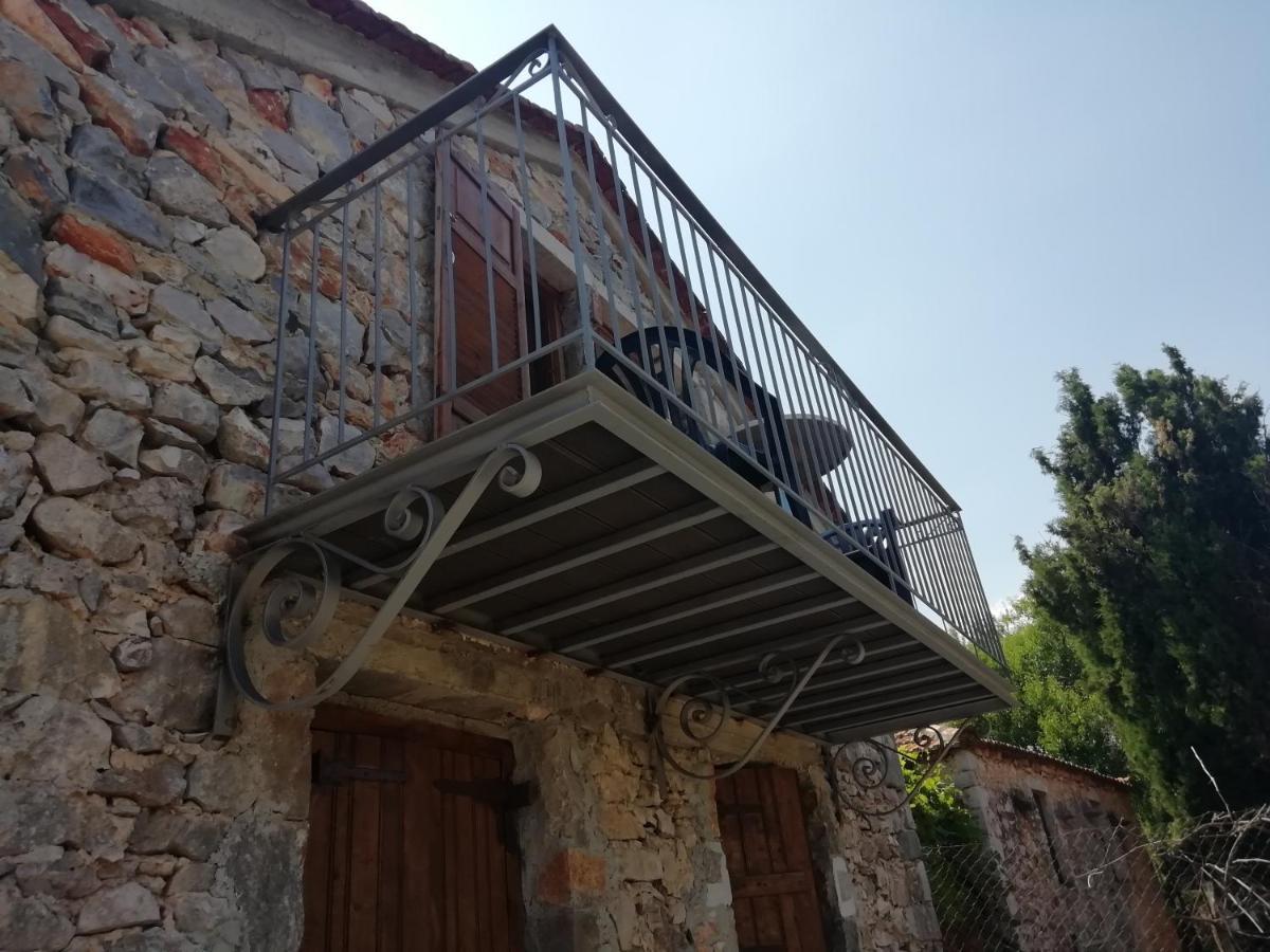 Tsitalia Cottage House Leonidio Exterior photo